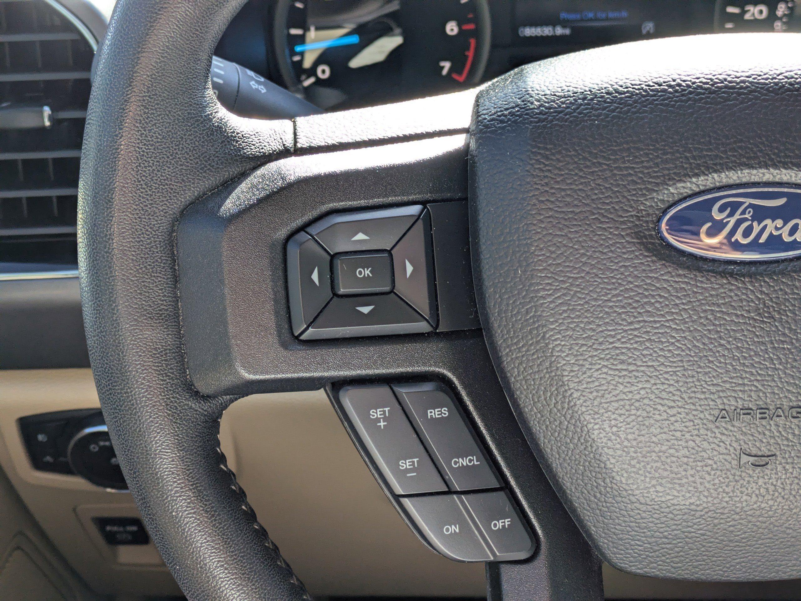 Ford F-150 Xlt Rwd Crew Cab Pickup - Thumbnail 17