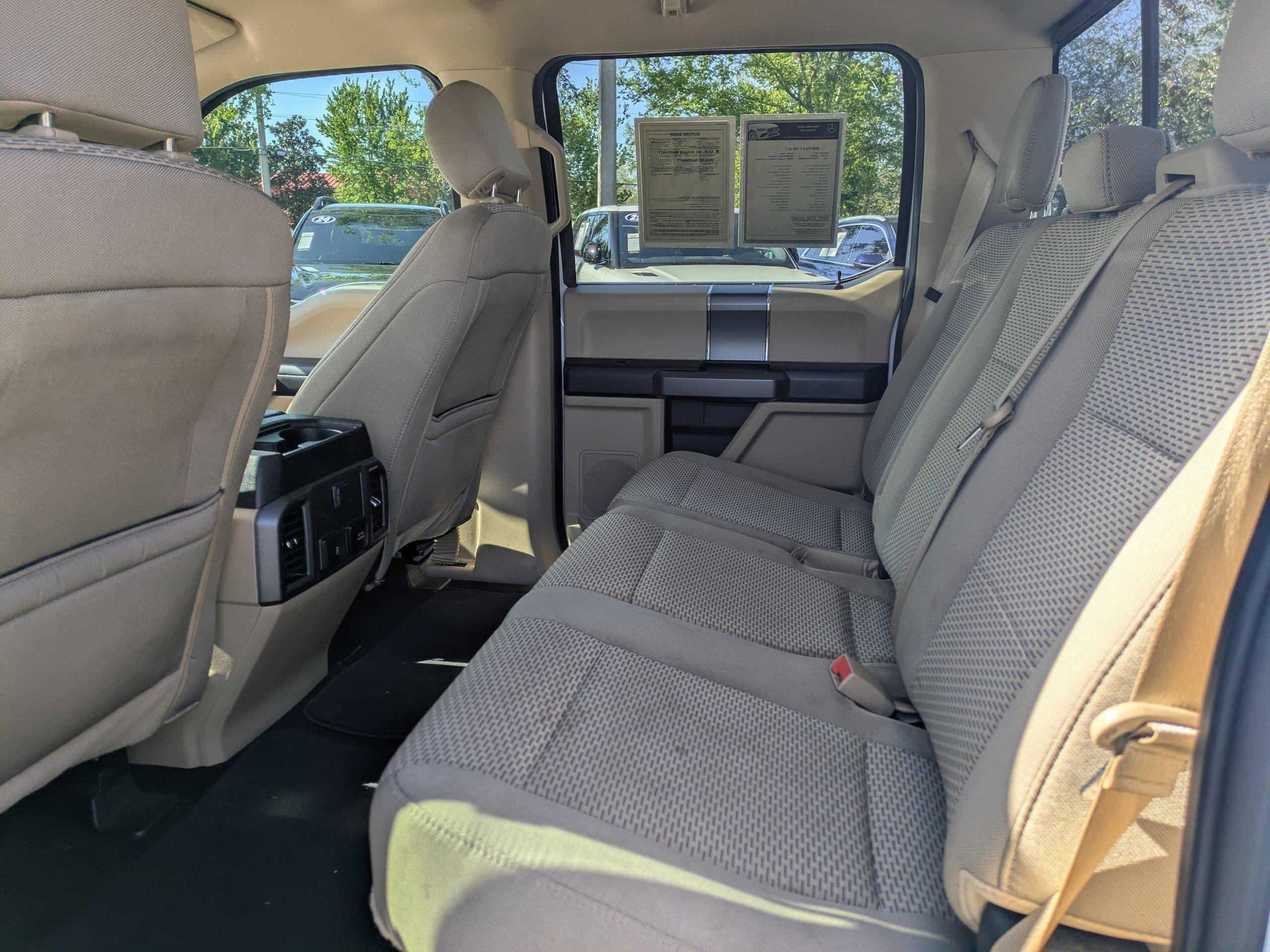 Ford F-150 Xlt Rwd Crew Cab Pickup - Thumbnail 14