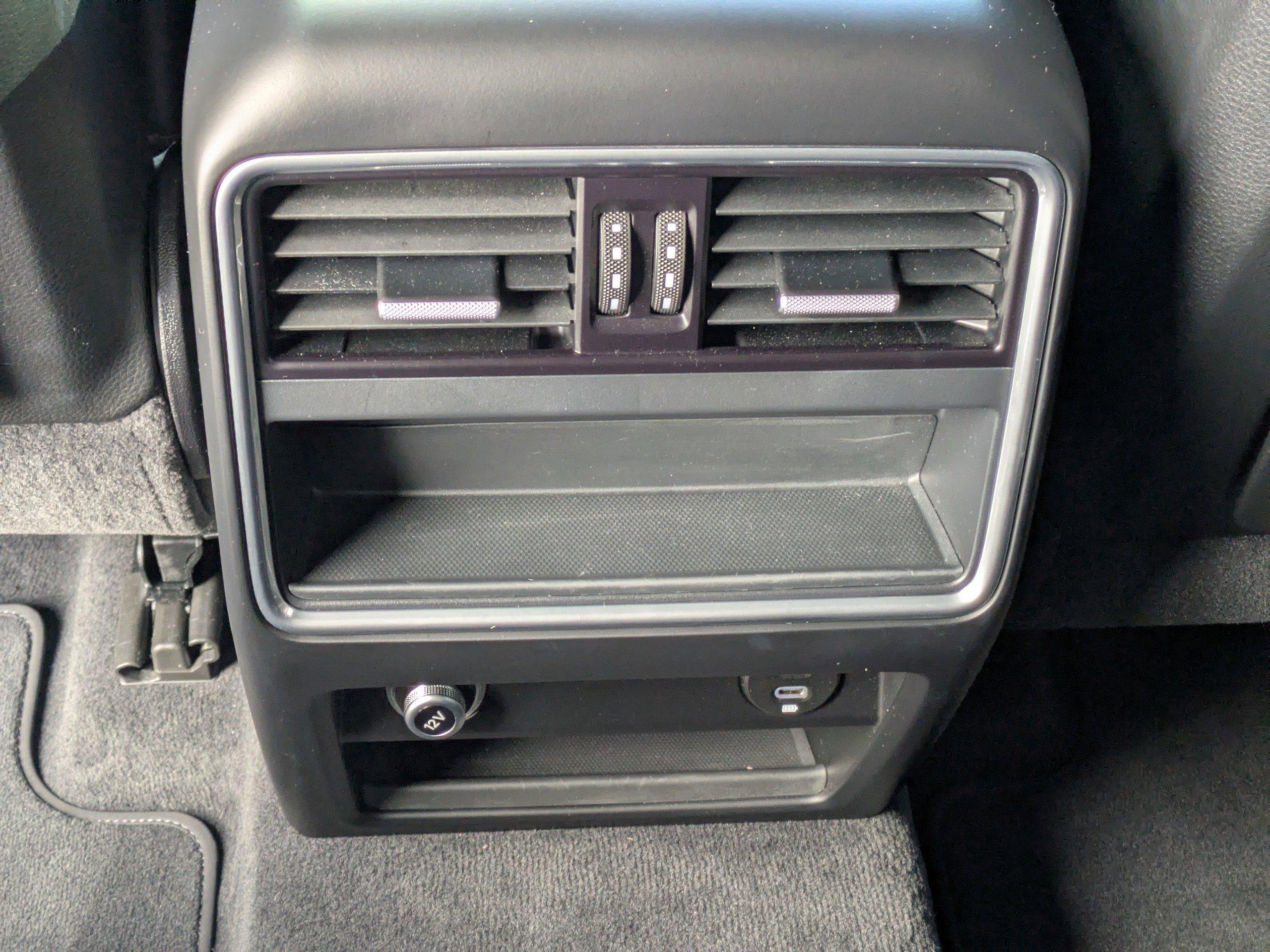 Porsche Cayenne Sport Utility Base With Navigation & Awd - Thumbnail 17