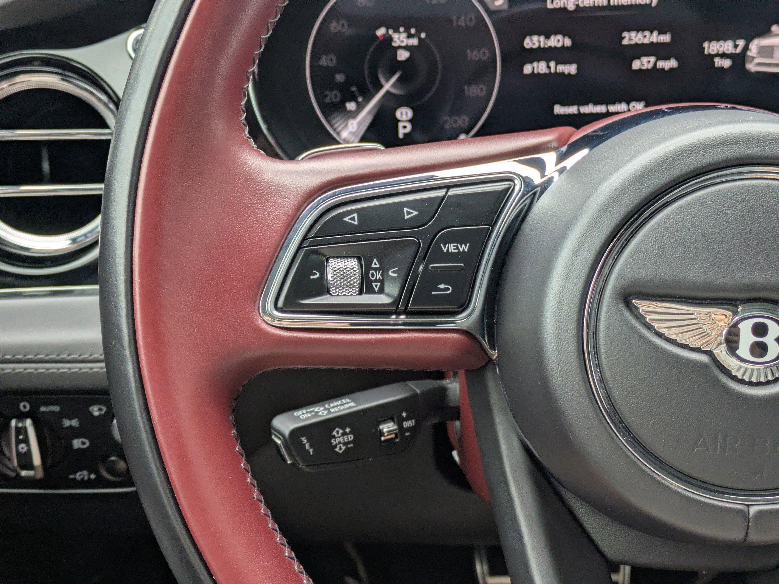 Bentley Bentayga Sport Utility V8 With Navigation & Awd - Thumbnail 19