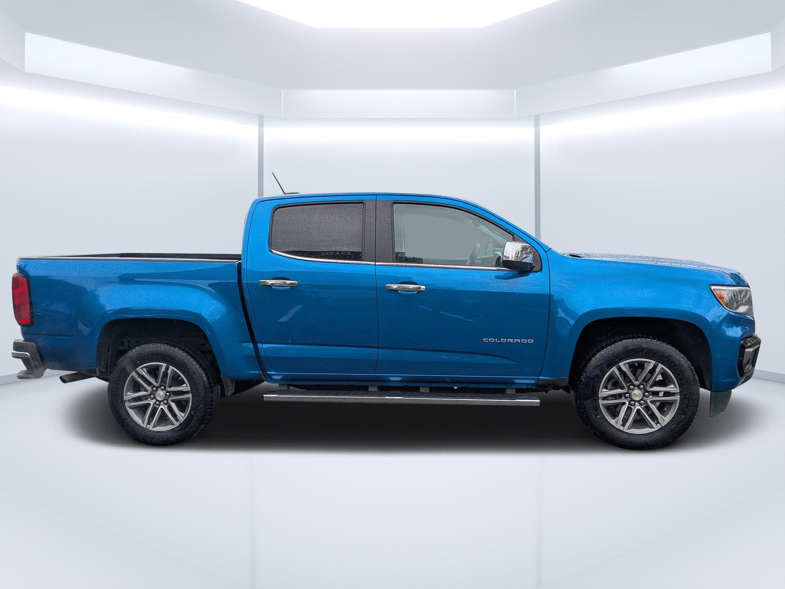 Chevrolet Colorado 2Wd Lt Rwd Crew Cab Pickup - Thumbnail 5