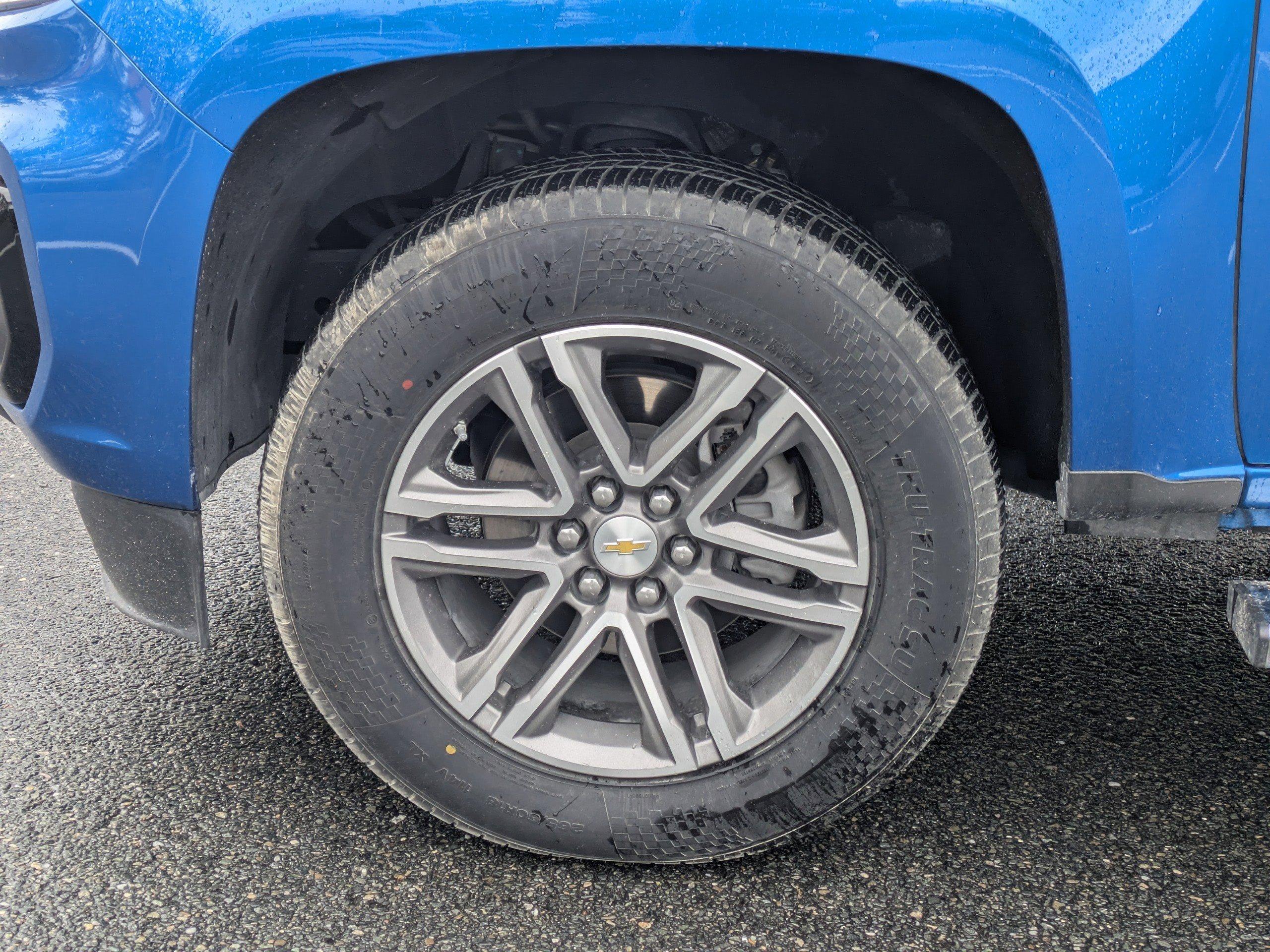 Chevrolet Colorado 2Wd Lt Rwd Crew Cab Pickup - Thumbnail 4