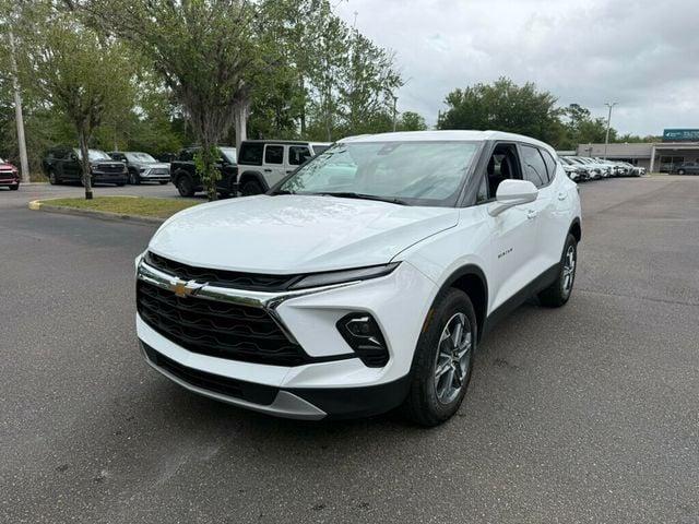 Chevrolet Blazer FWD 4dr LT w/2LT - View 1