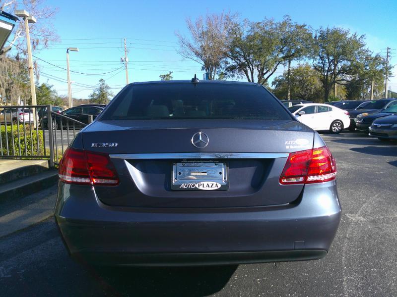 Mercedes-Benz E-Classe350 Sport Sedan - Thumbnail 6