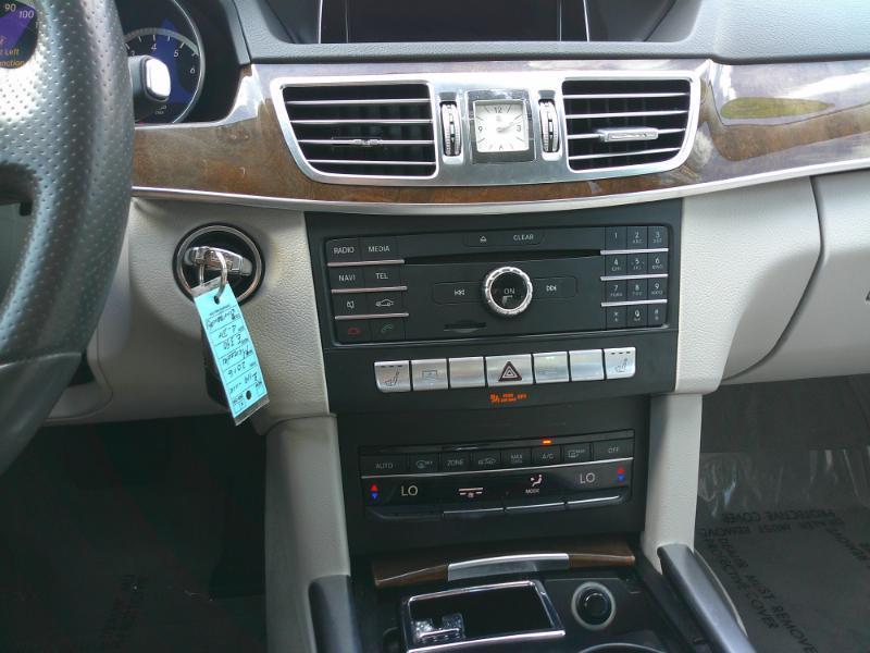 Mercedes-Benz E-Classe350 Sport Sedan - Thumbnail 15