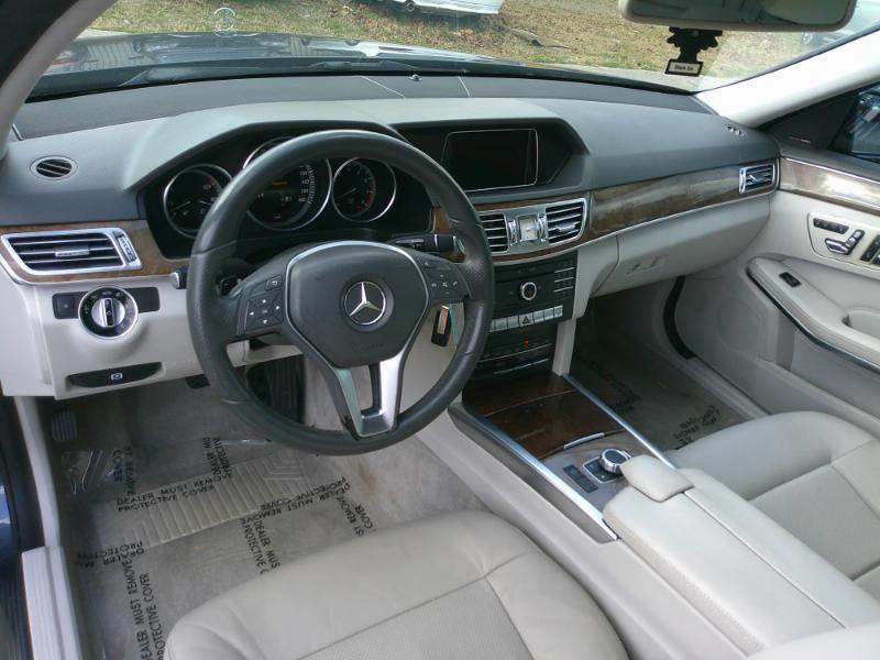 Mercedes-Benz E-Classe350 Sport Sedan - Thumbnail 11