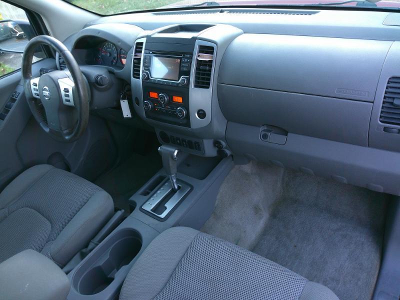 Nissan Frontiersv Crew Cab 5At 2Wd - Thumbnail 20