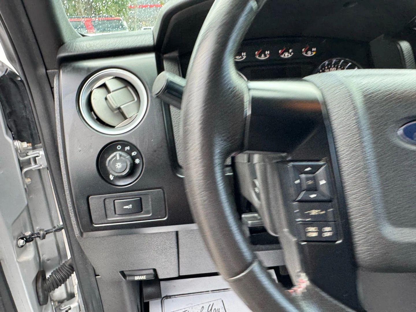 Ford F150 Supercrew Cab Fx2 Pickup 4D 5 1/2 Ft - Thumbnail 19