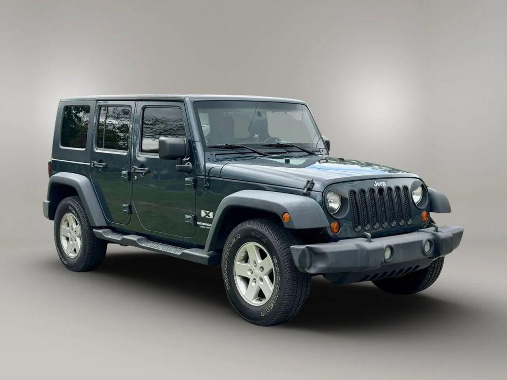 Jeep Wrangler - Thumbnail 5