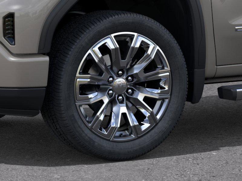 Gmc Sierra 1500 Denali Four Wheel Drive Crew Cab - Thumbnail 7