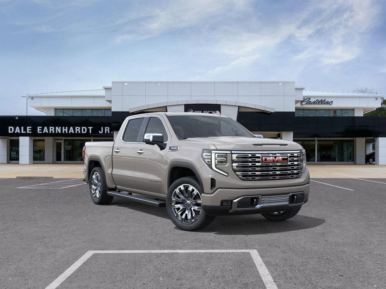 Gmc Sierra 1500 Denali Four Wheel Drive Crew Cab - Thumbnail 2