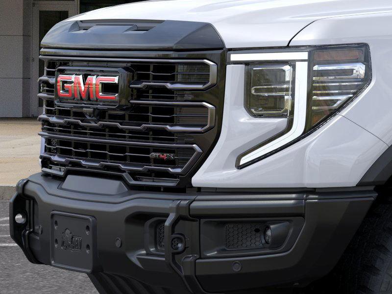 Gmc Sierra 1500 At4X Four Wheel Drive Crew Cab - Thumbnail 15