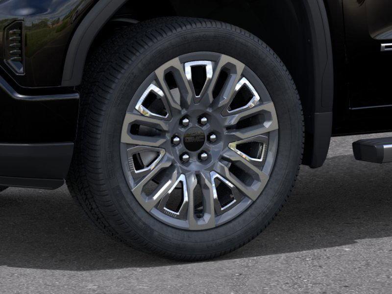 Gmc Sierra 1500 Denali Ultimate Four Wheel Drive Crew Cab - Thumbnail 11