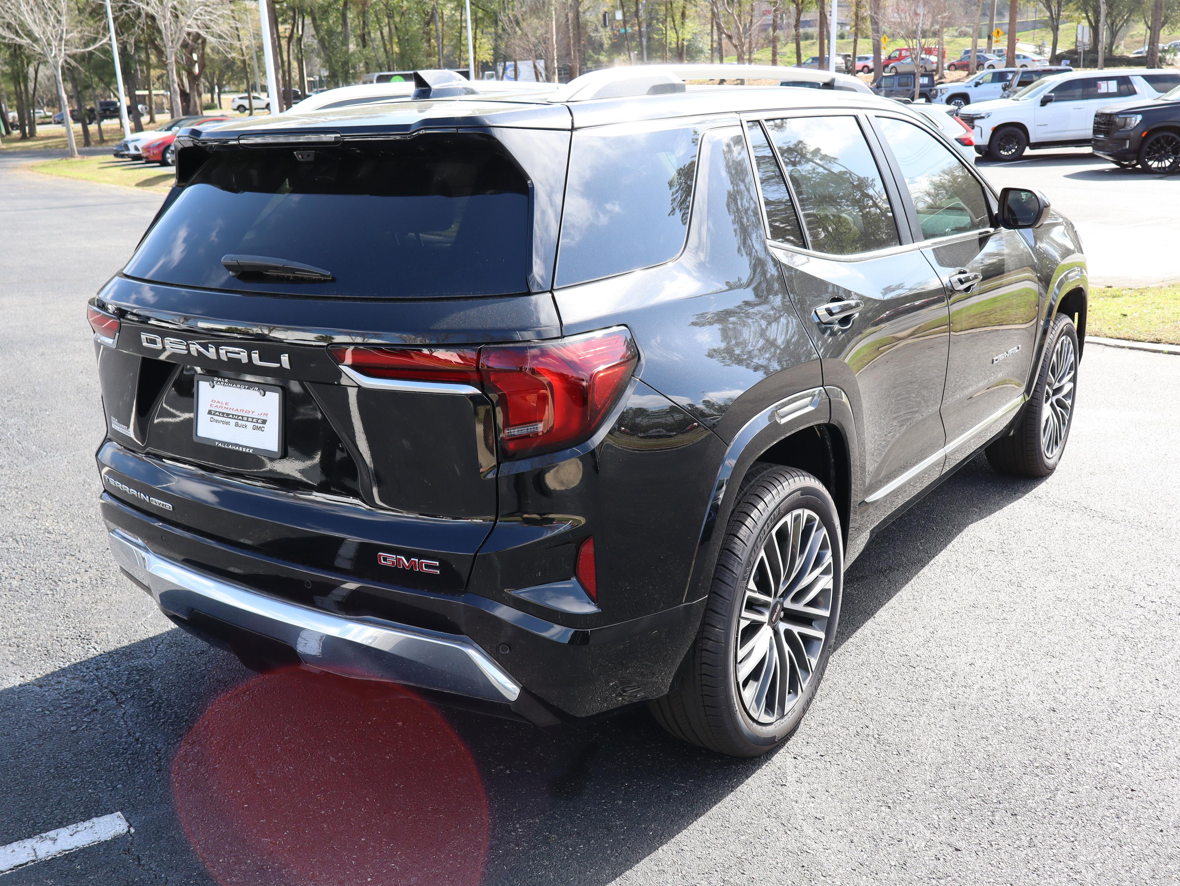 Gmc Terrain Denali All Wheel Drive Suv - Thumbnail 9