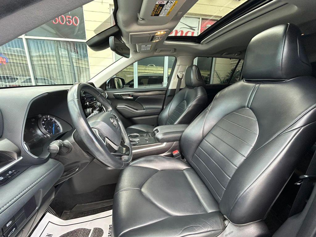 Toyota Highlander Hybrid - Thumbnail 14