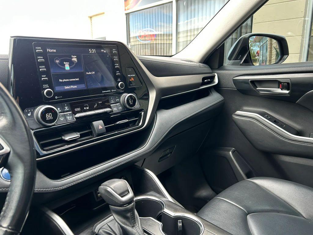 Toyota Highlander Hybrid - Thumbnail 18