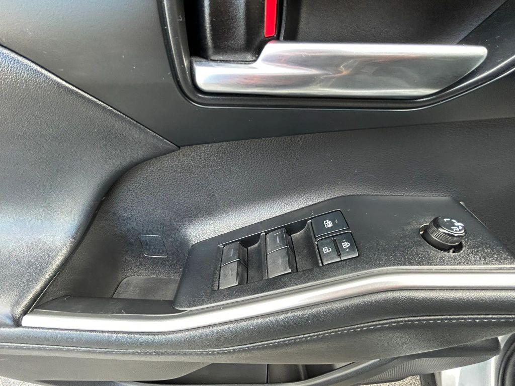 Toyota Highlander Hybrid - Thumbnail 12