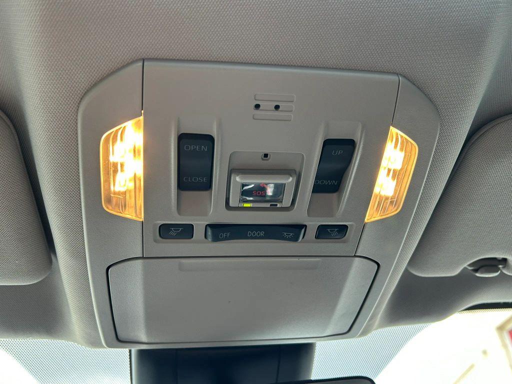 Toyota Highlander Hybrid - Thumbnail 20