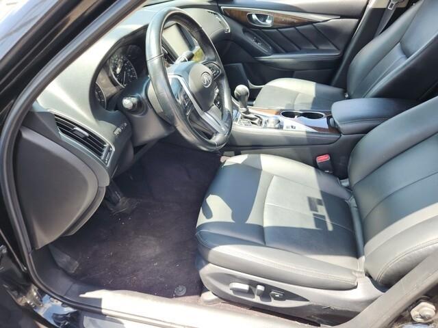 Infiniti Q503.0T Luxe - Thumbnail 4