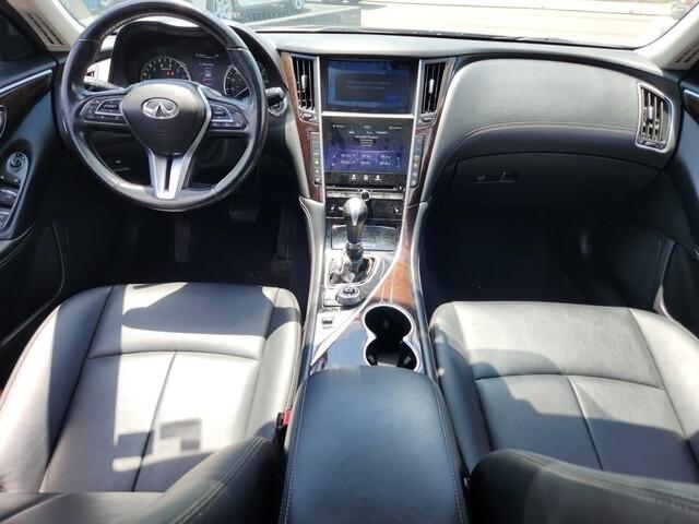 Infiniti Q503.0T Luxe - Thumbnail 9