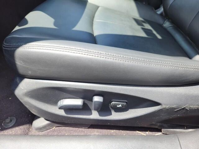 Infiniti Q503.0T Luxe - Thumbnail 6