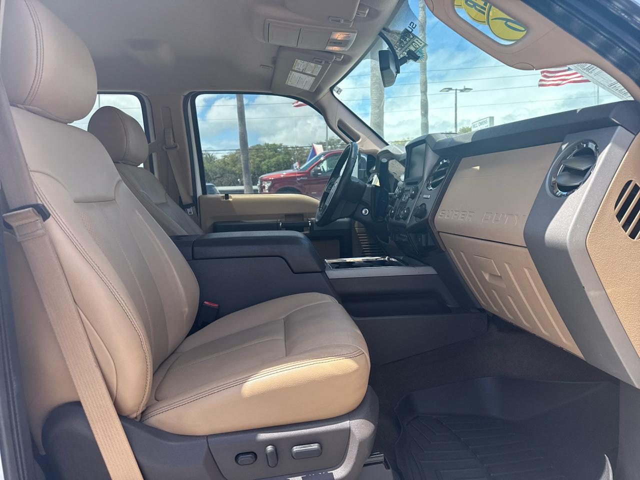 Ford Super Duty F-250 Srw4Wd Crew Cab 172" Lariat - Thumbnail 9