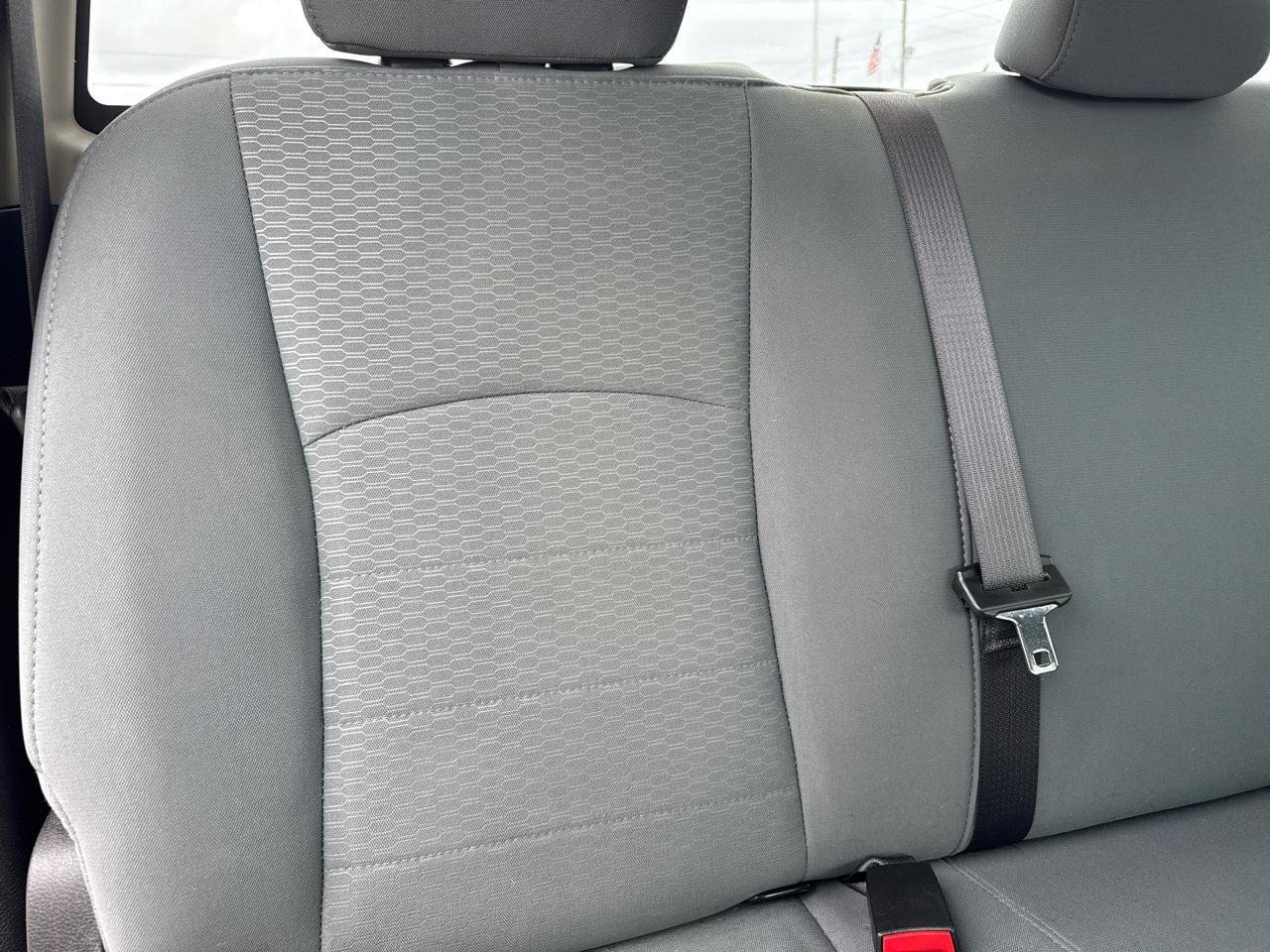 Ram 1500 Classicexpress 4X4 Crew Cab 5'7" Box - Thumbnail 15