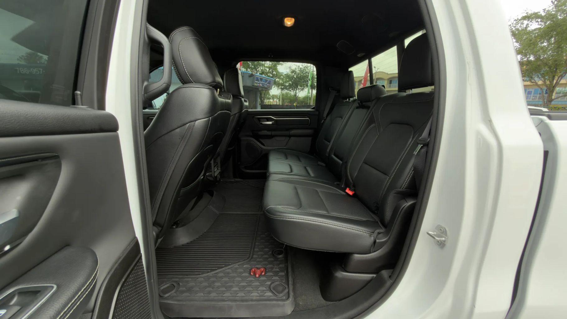 Ram 1500 Crew Cab - Thumbnail 19