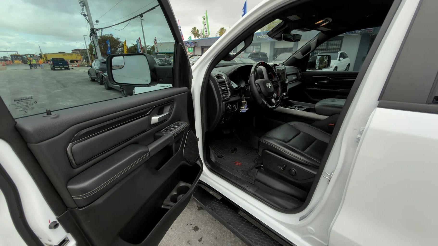 Ram 1500 Crew Cab - Thumbnail 20