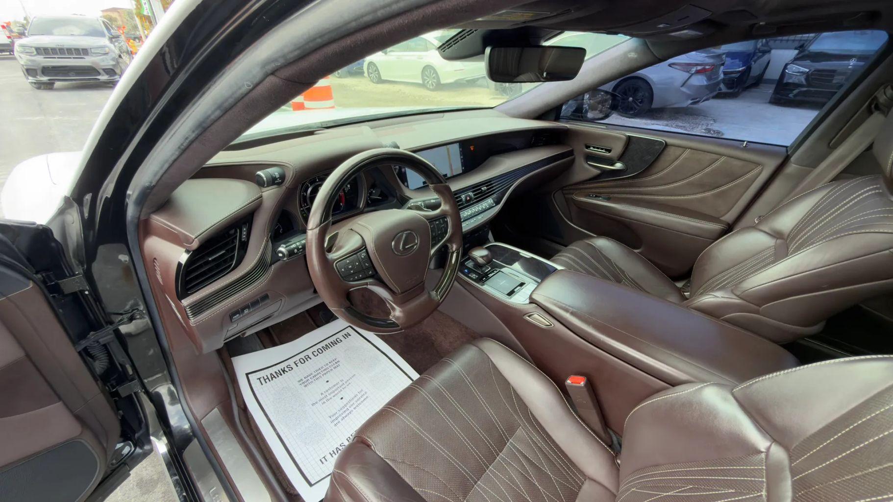 Lexus Ls - Thumbnail 4