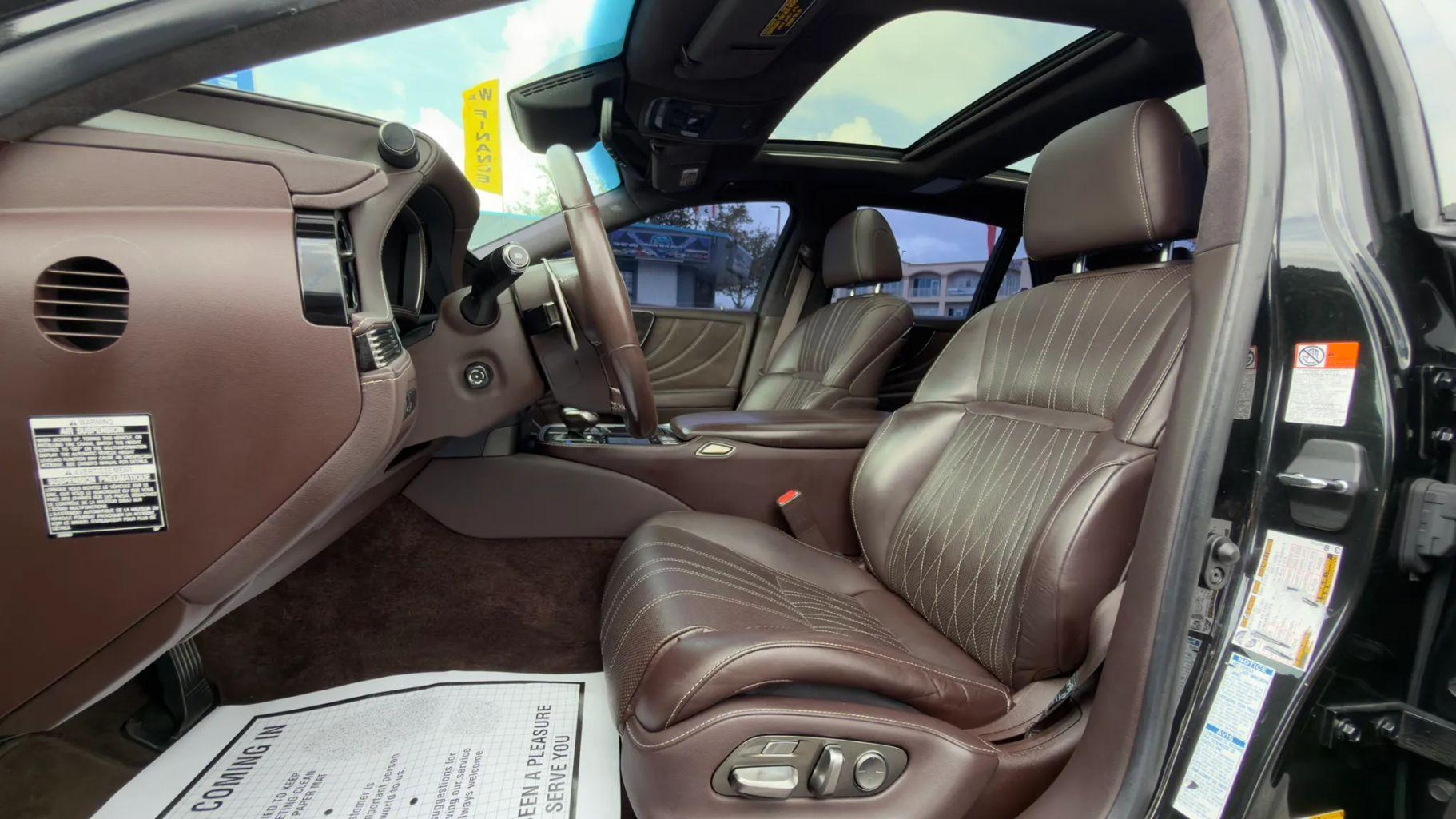 Lexus Ls - Thumbnail 3