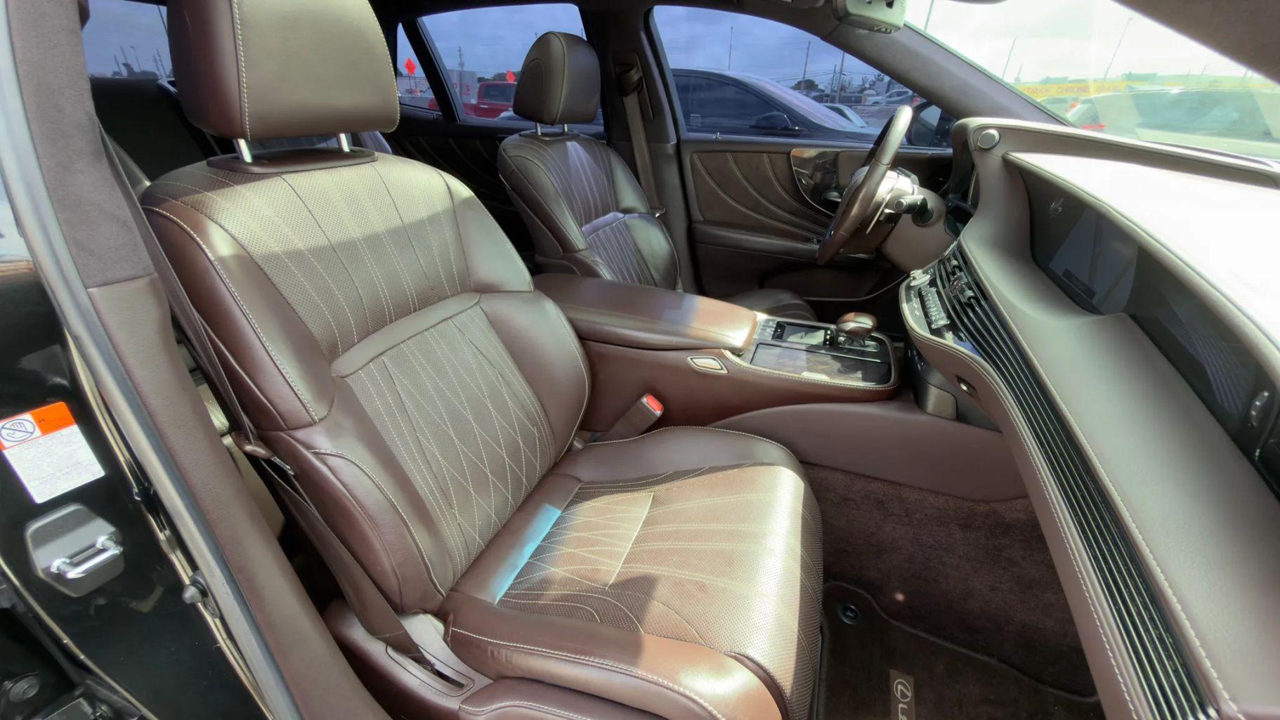 Lexus Ls - Thumbnail 18