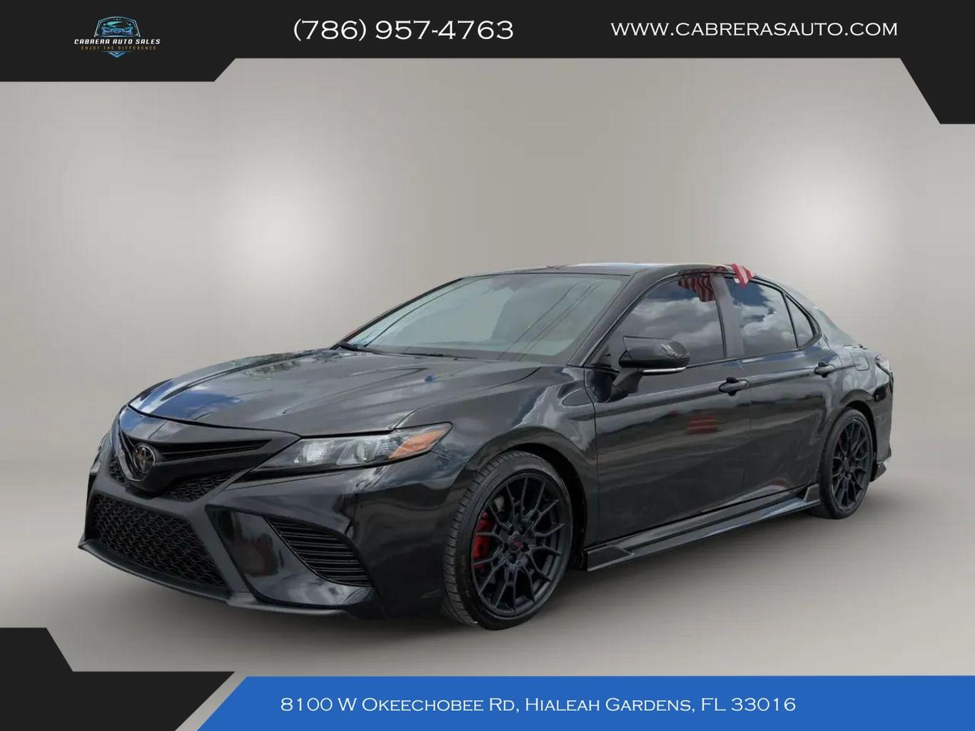 Toyota Camry - Thumbnail 7