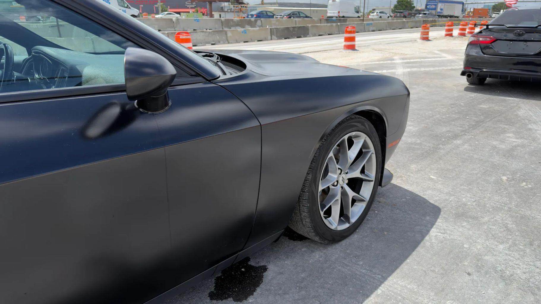 Dodge Challenger - Thumbnail 15