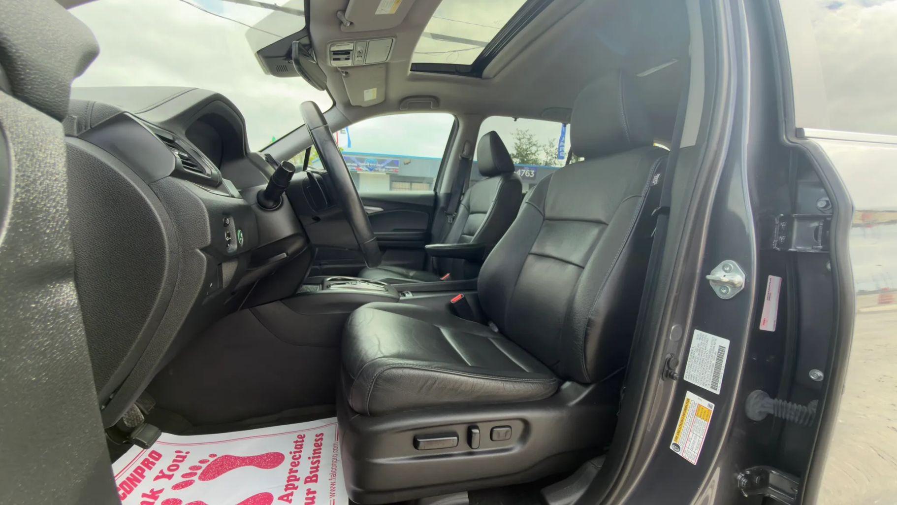 Honda Pilot - Thumbnail 4