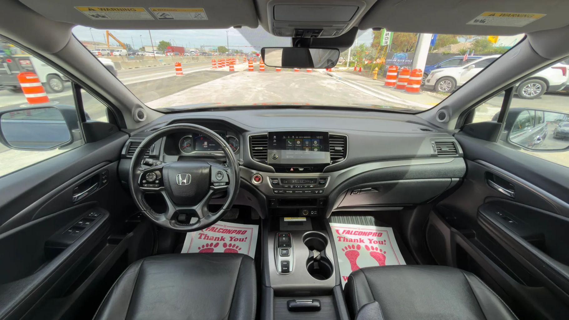 Honda Pilot - Thumbnail 2