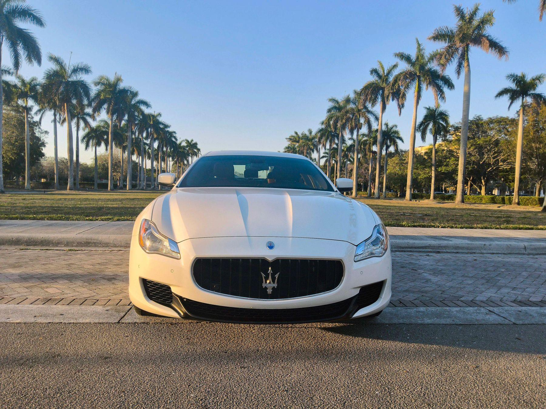 Maserati Quattroporte - Thumbnail 3