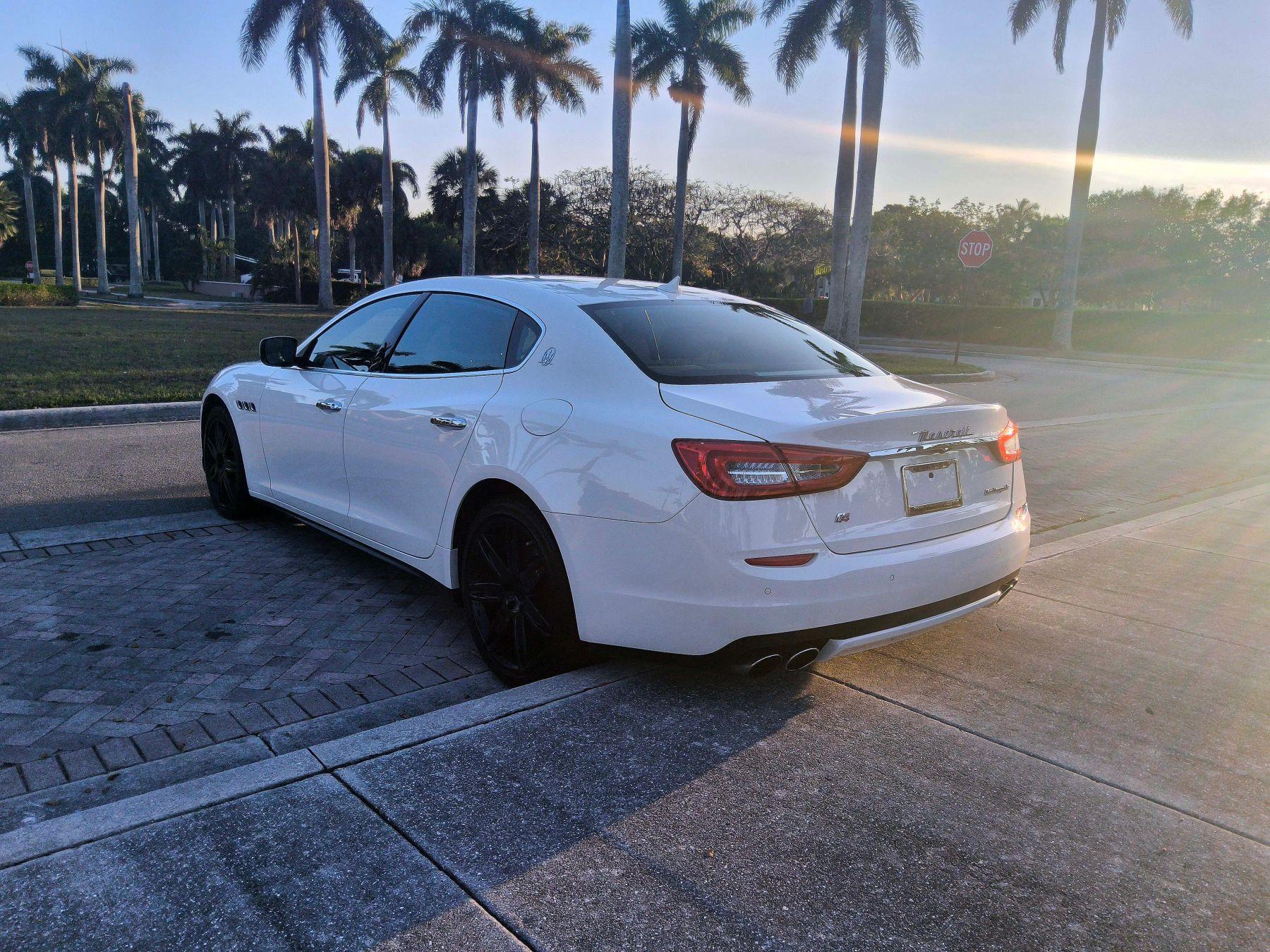 Maserati Quattroporte - Thumbnail 17