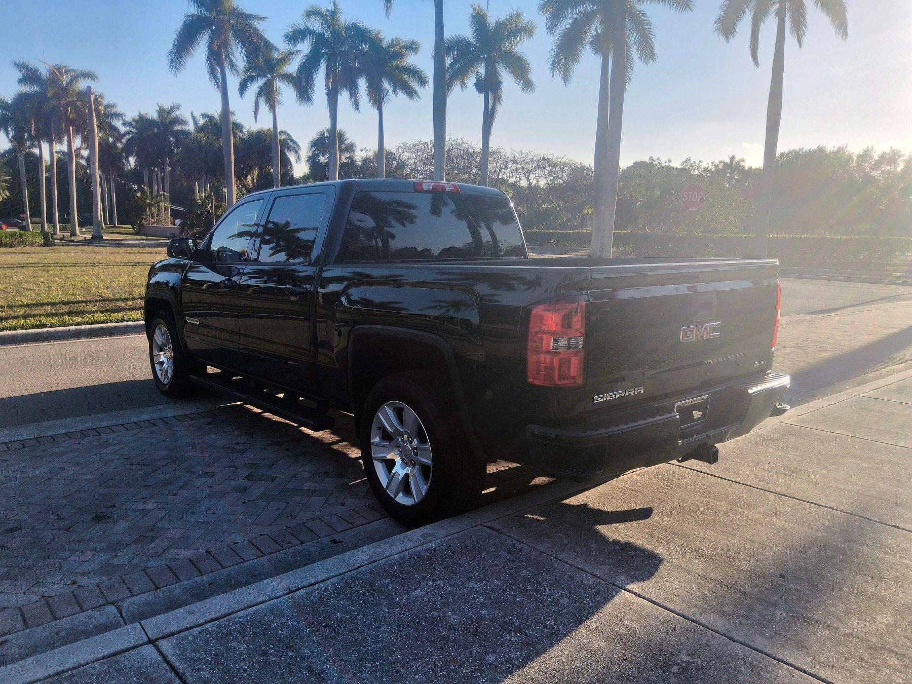 Gmc Sierra 1500 Crew Cab - Thumbnail 16