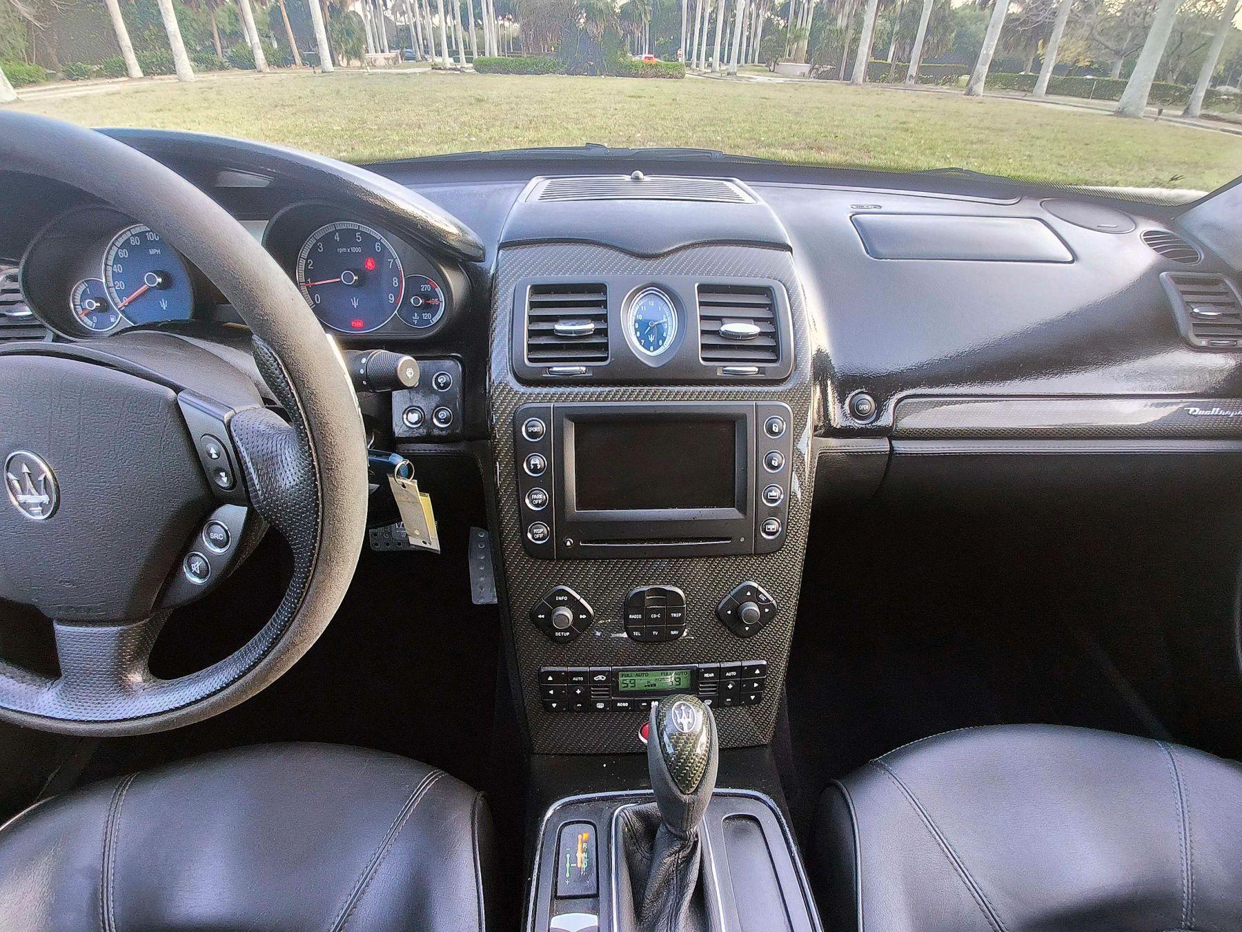 Maserati Quattroporte - Thumbnail 8