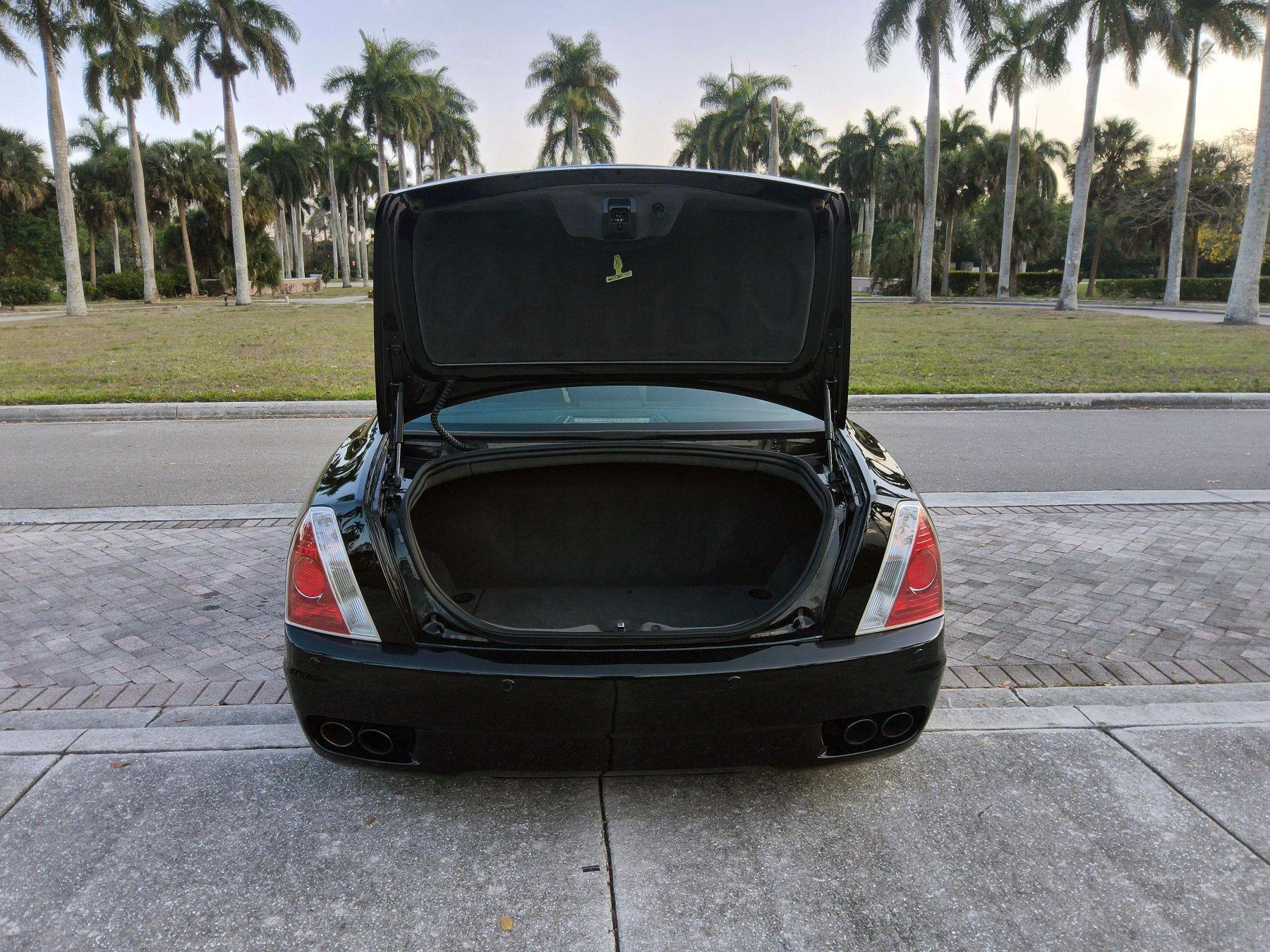 Maserati Quattroporte - Thumbnail 18