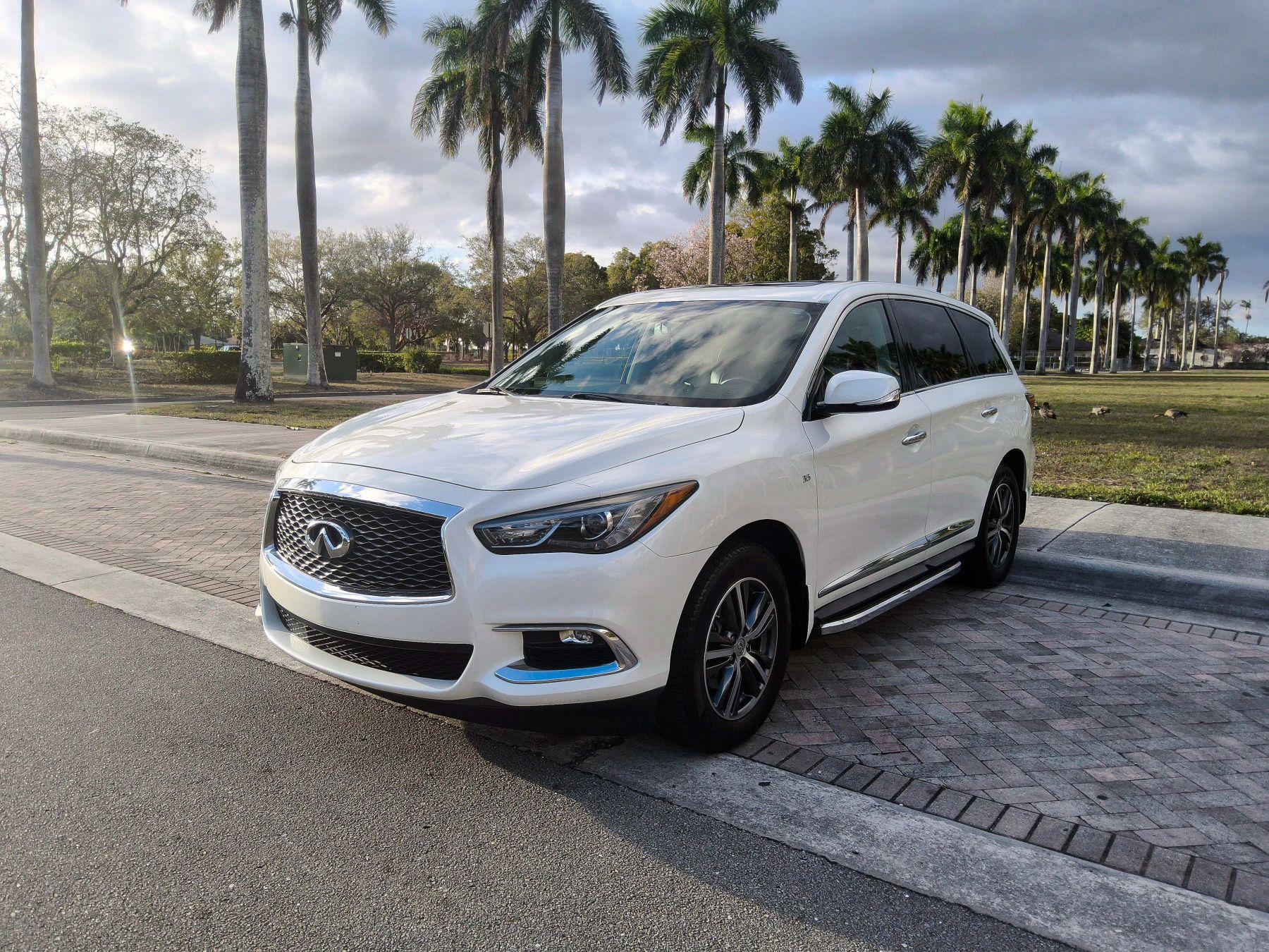 Infiniti Qx60 - Thumbnail 3