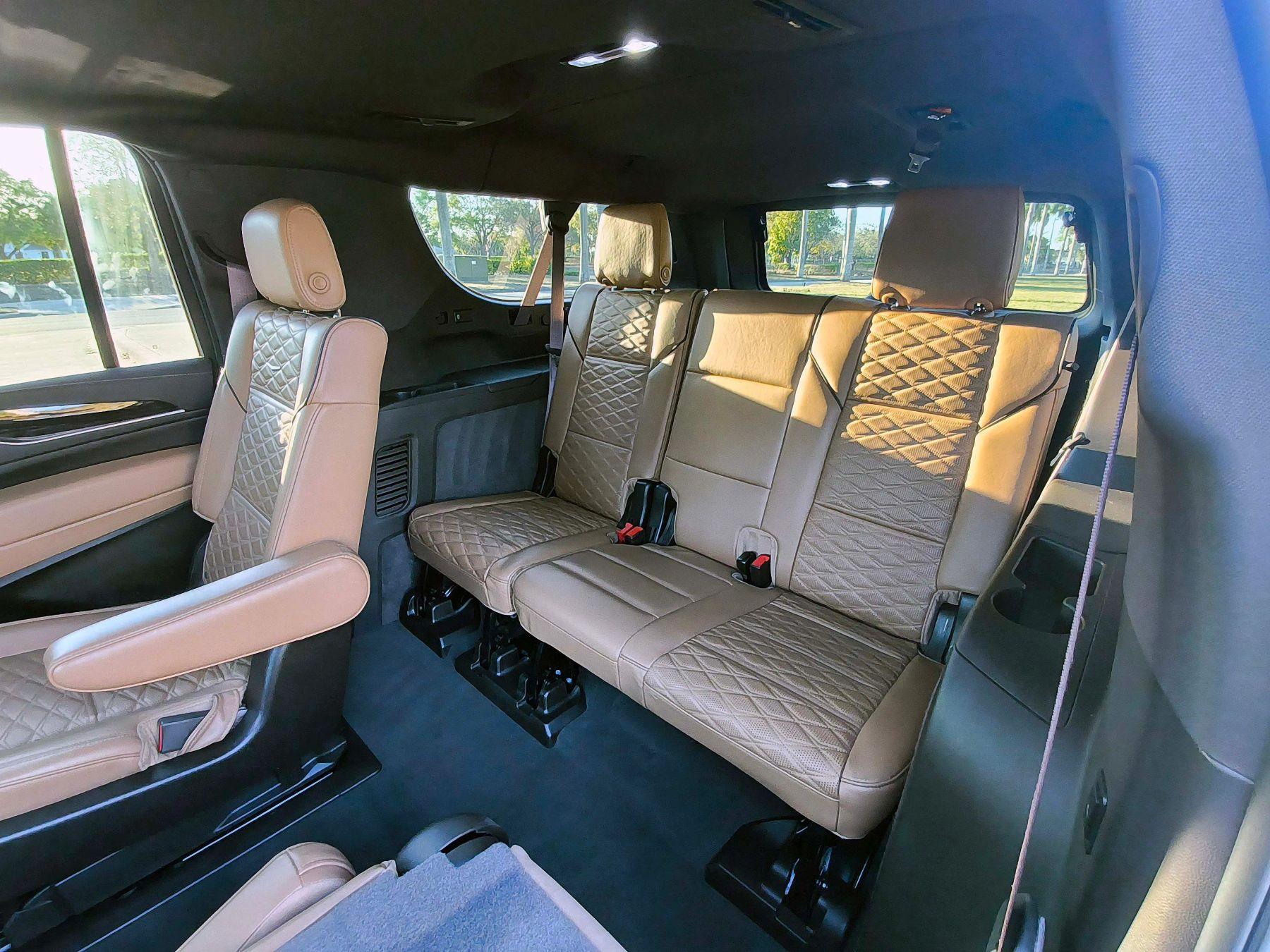 Cadillac Escalade Esv - Thumbnail 12