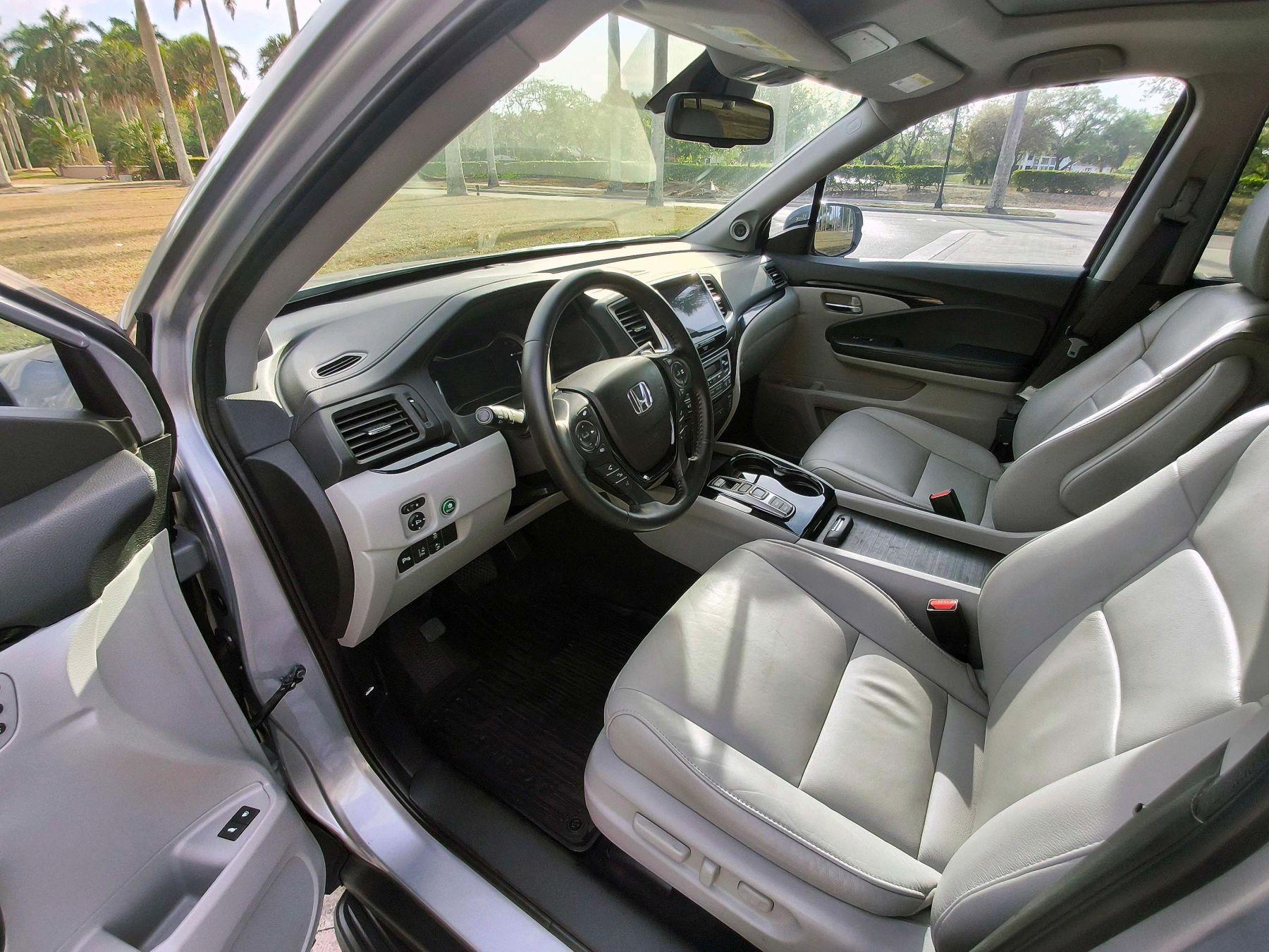 Honda Pilot - Thumbnail 5