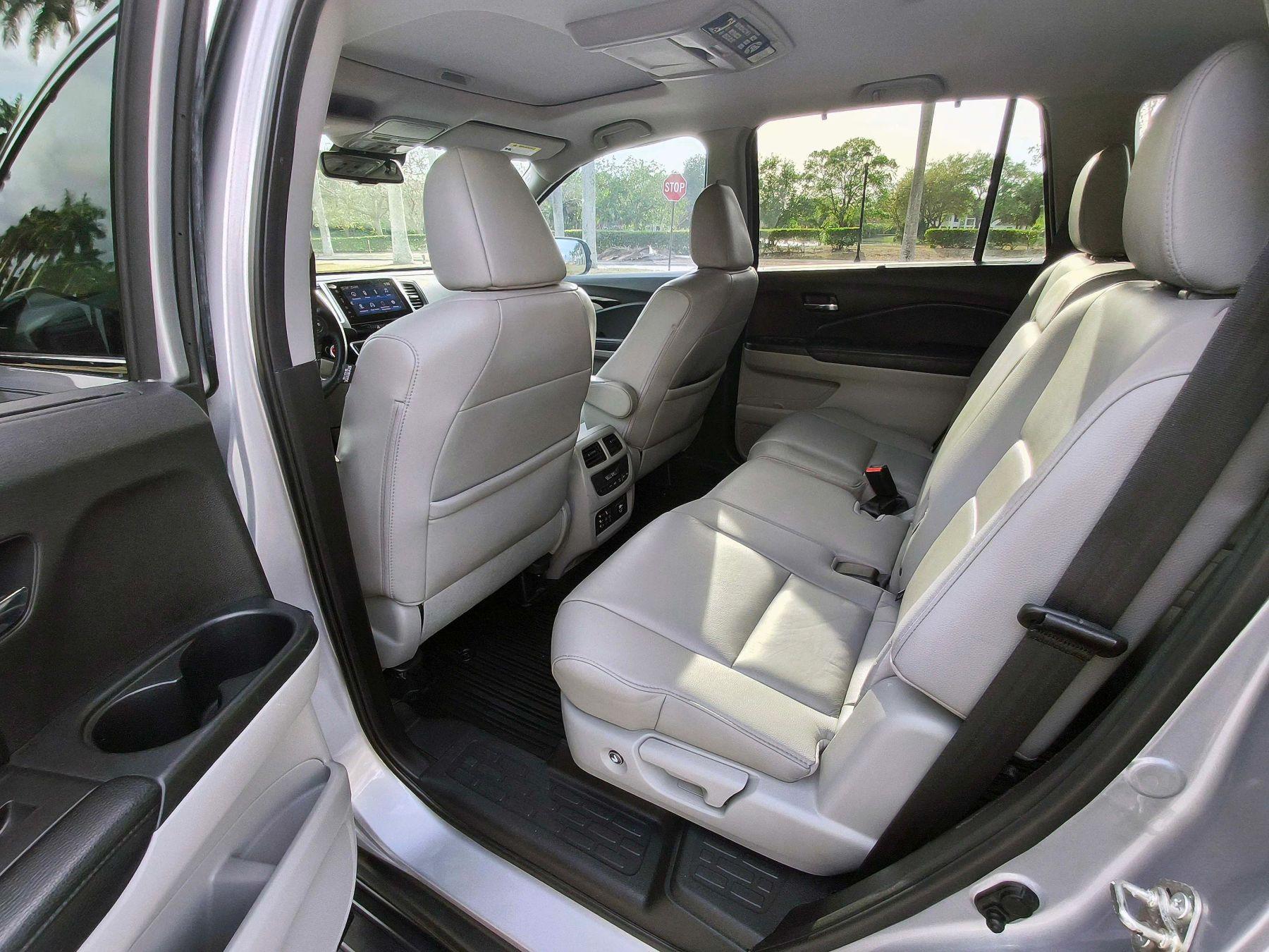 Honda Pilot - Thumbnail 13