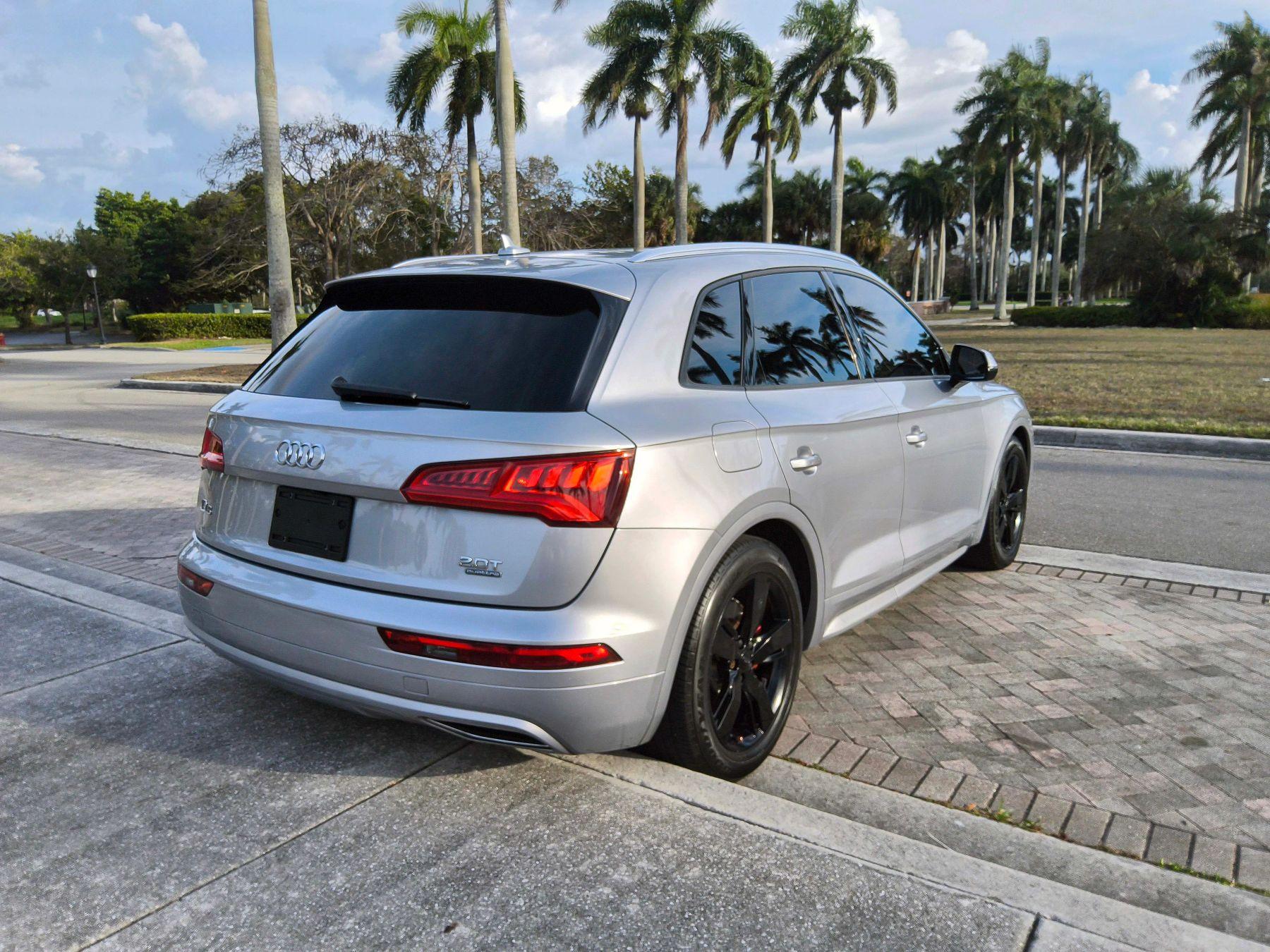 Audi Q5 - Thumbnail 17