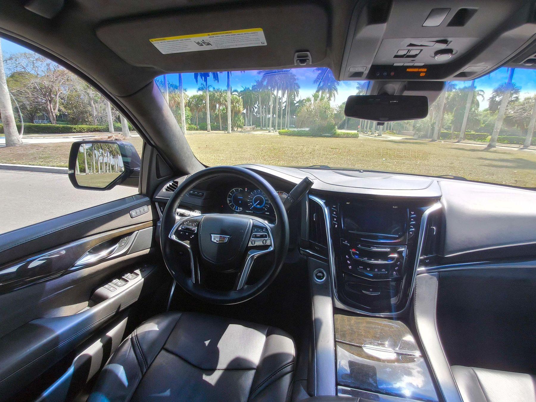 Cadillac Escalade Esv - Thumbnail 19