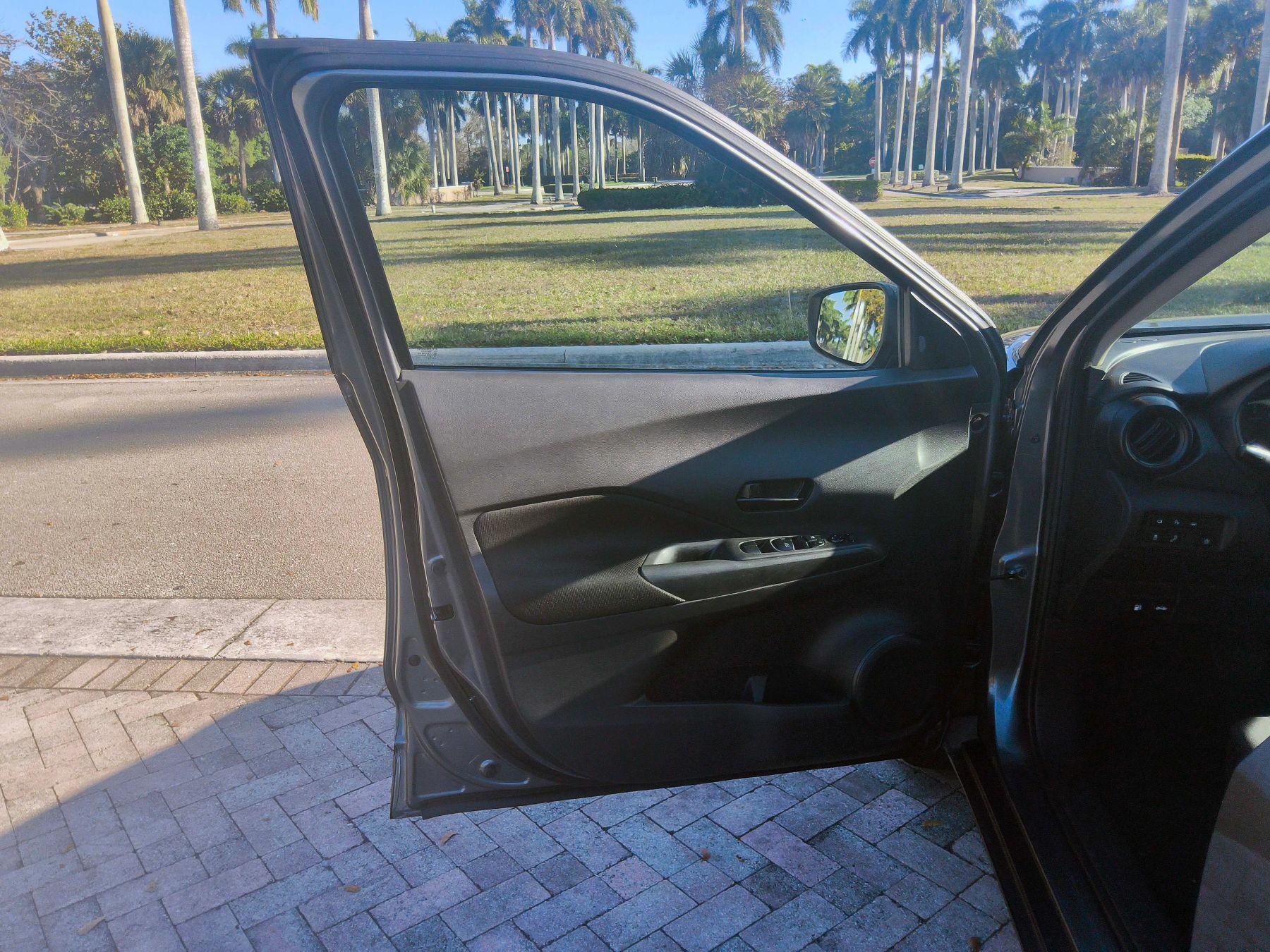 Nissan Kicks - Thumbnail 9