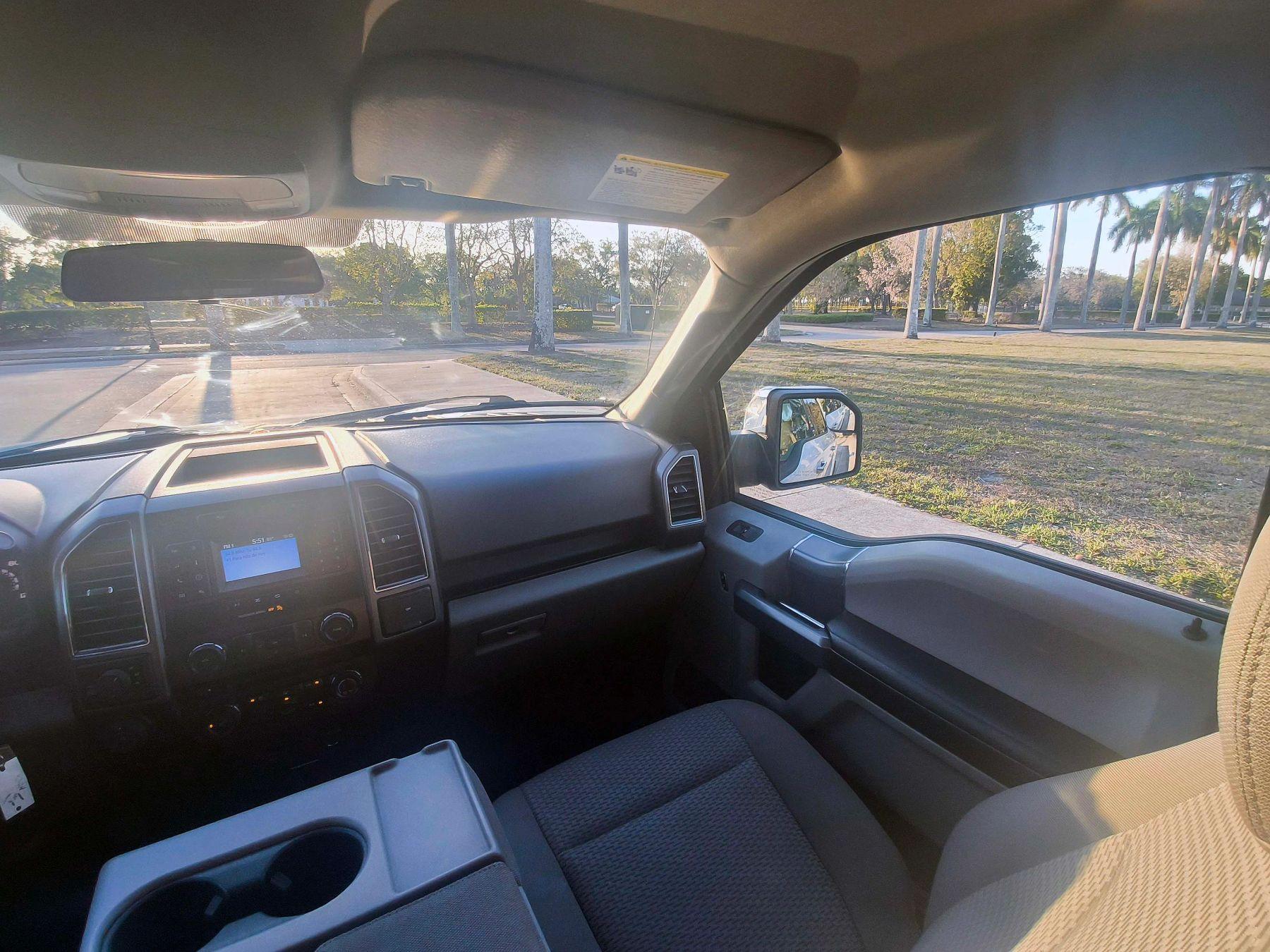 Ford F150 Supercrew Cab - Thumbnail 9