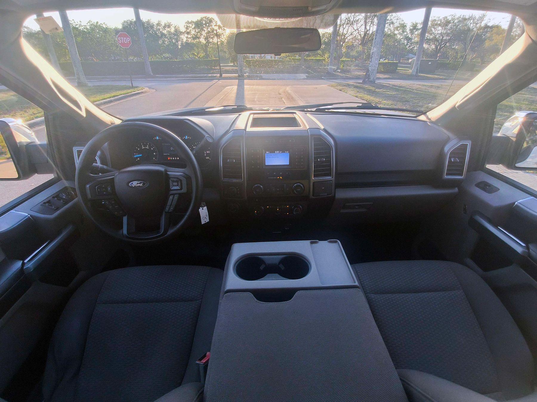 Ford F150 Supercrew Cab - Thumbnail 8